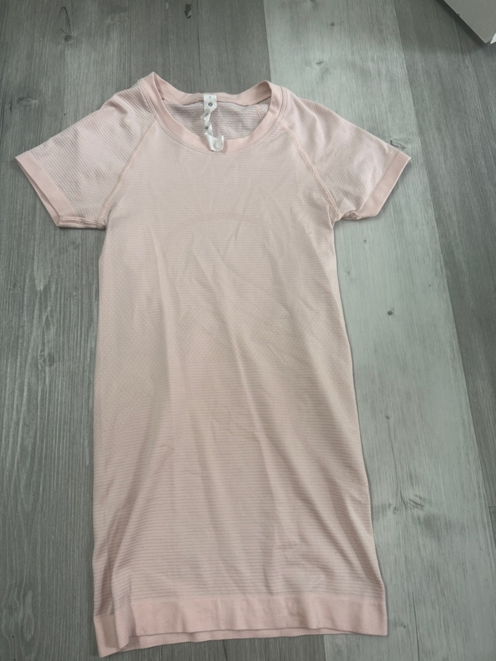 Lululemon Swiftly Tech Short Sleeve